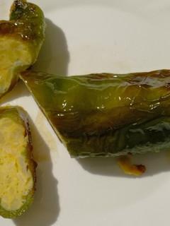 Una foto de Pimientos rellenos de tortilla de patata