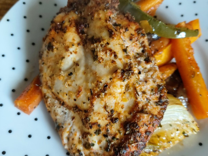 Crispy Herb-Crusted Chicken with Roasted Vegetables