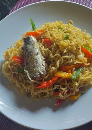 A picture of Stir fry noodles.