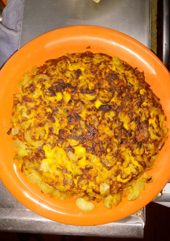 Una foto de Tortilla de pastas recicladas