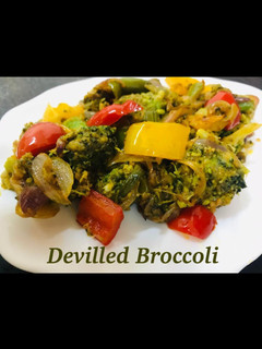 குடைமிளகாய் ப்ரோக்கோழி ஸ்டிர் ஃப்ரை செய்முறை முக்கிய புகைப்படம்