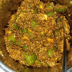 A picture of Khatti/Tikhhi Chatori.