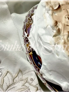 Foto de Bolo d'amêndoa com merengue suíço