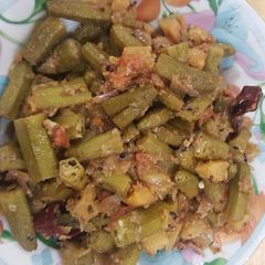 A picture of Achari Bhindi.