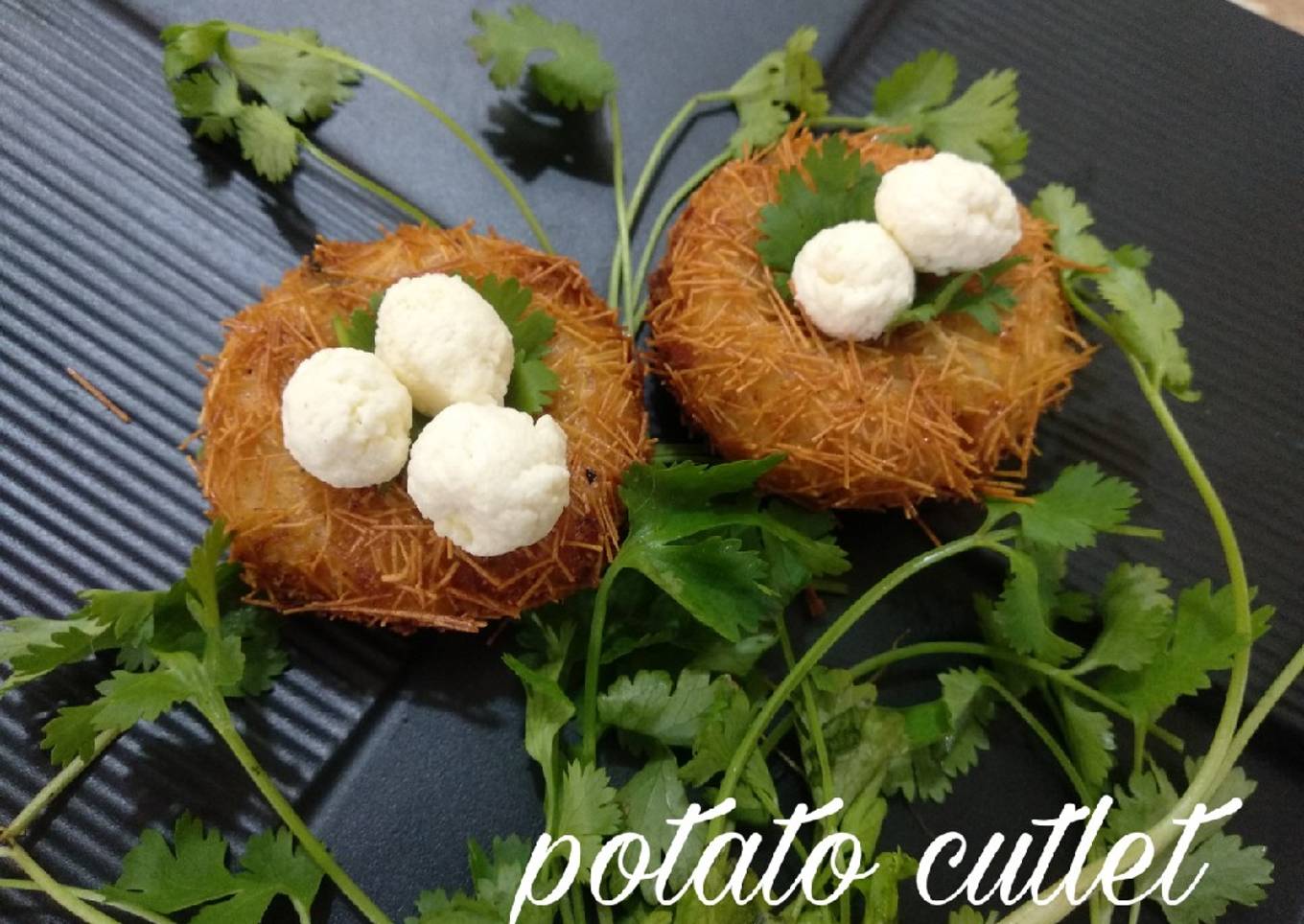 Bird nest potato cutlet