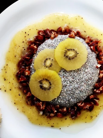 Recipe Kiwi chia pudding the Can Spoil the Tongue Delicious