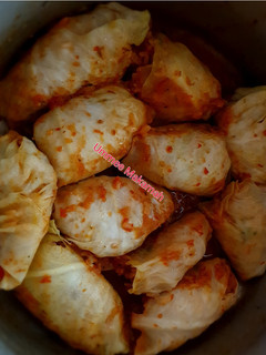A picture of Stuffed Cabbage Rolls.