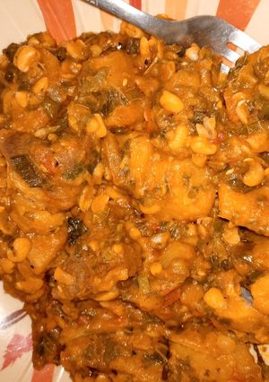 A picture of Beans and yam pottage.