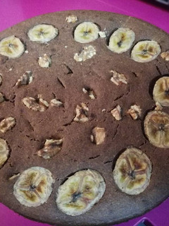 Una foto de Bizcocho de avena plátano y nueces