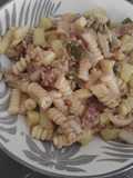 Fusilli con tonno,pancetta,cipolla e una patata 🤗