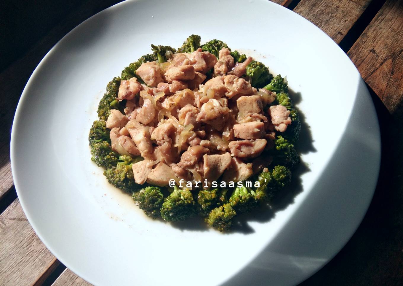 Stir-Fry Chicken with Broccoli