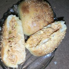 Dinner roll A picture of Dinner roll.