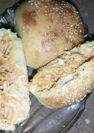 A picture of Dinner roll.