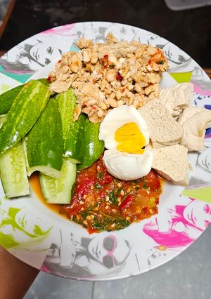 Foto resep Menu diet 2 (sambal tomat kemangi)