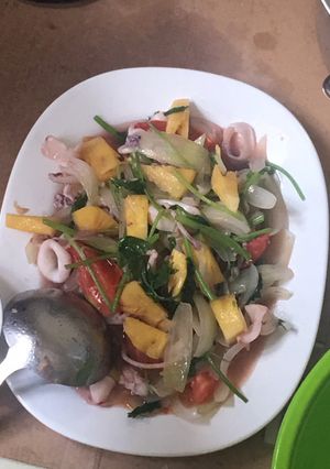 Hình của món Mực xào chua ngọt.