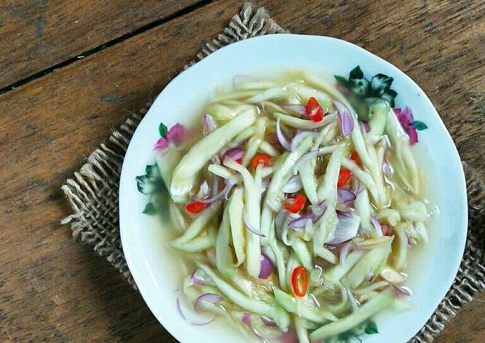 Cara Gampang Menyiapkan Cacapan Mangga Muda, Menggugah Selera