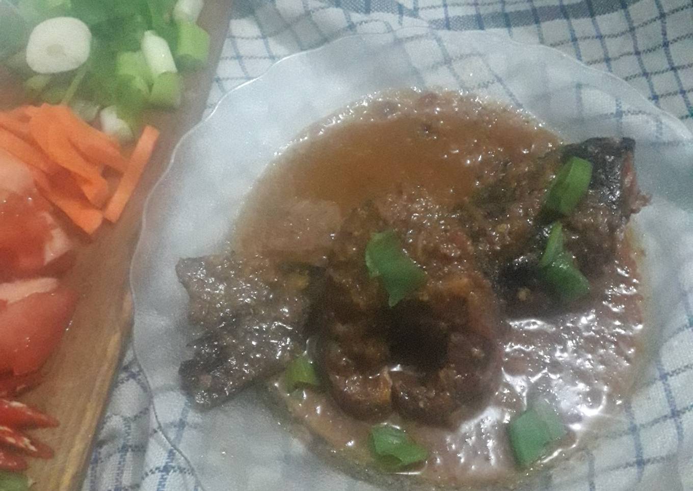 102. Pecak ikan asap