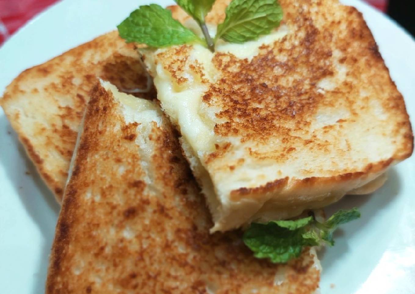 427. Salted Vanila Cheese Toast