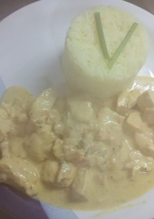 Una foto de Strogonoff de pollo especial