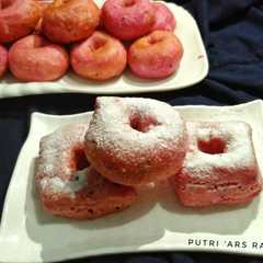 รูปของ Donat buah naga