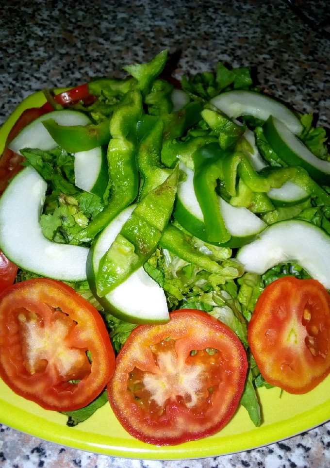 A picture of Salad.