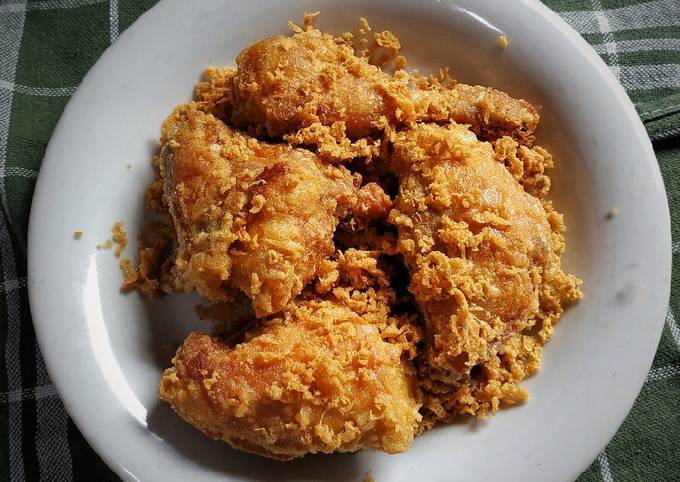 Resep Ayam Goreng Mbok Berek oleh Indri Nurfitriani - Cookpad