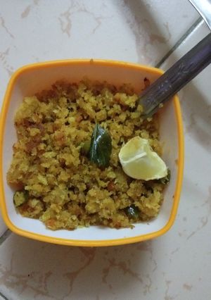 ब्रेड उपमा (bread upama recipe in marathi) रेसिपी चे मुख्य फोटो 
