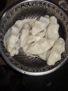 பருப்பு பிடி கொழுக்கட்டை (Paruppu pidi kolukattai recipe in tamil) செய்முறை முக்கிய புகைப்படம்