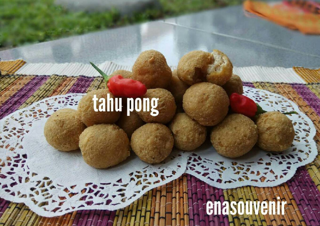 Tahu pong