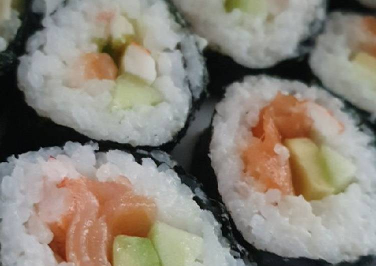 La Recette Pas à Pas Maki Saumon