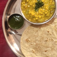 Bottle gourd and Split Bengal Gram curry (Jain style) A picture of Bottle gourd and Split Bengal Gram curry (Jain style).