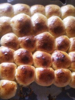A picture of Butter buns.