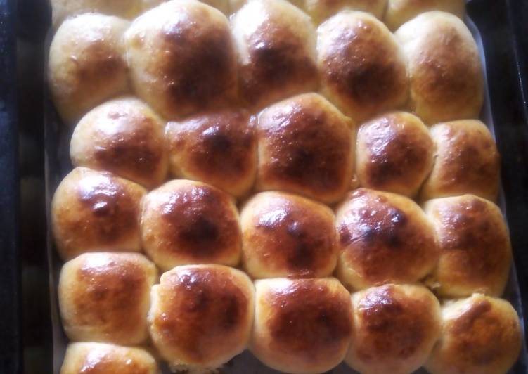 Recipe of Any-night-of-the-week Butter buns