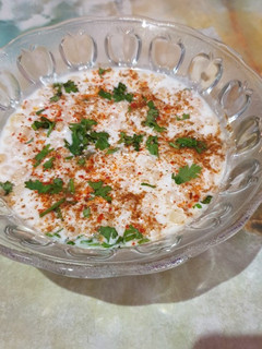 बूंदी का रायता (boondi ka raita recipe in Hindi) रेसिपी मुख्य फोटो