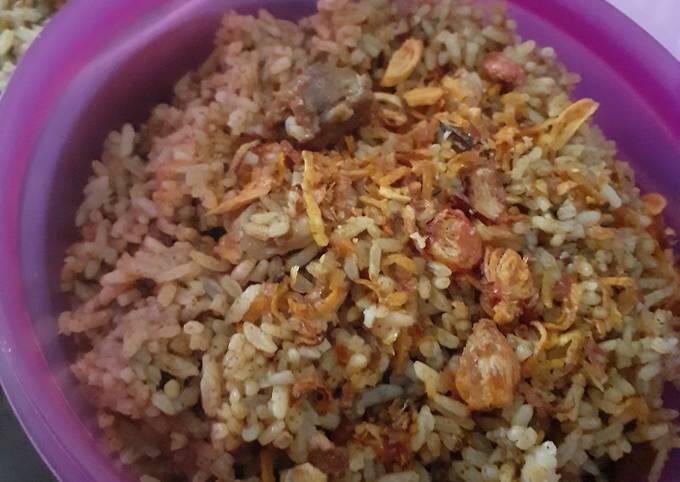 Ternyata begini lho! Resep enak bikin Nasi kebuli  rumahan yang sesuai selera