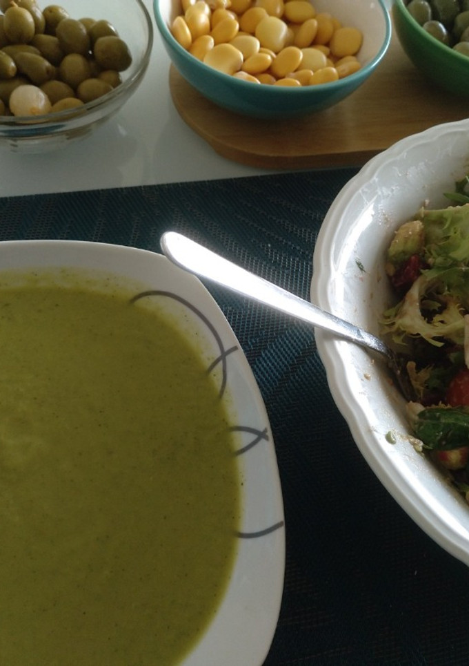 Una foto de Tm5 - Cremita de Judías verdes, Puerro & Calabacín (100% Veg)