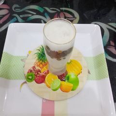 A picture of Banana milk shake.