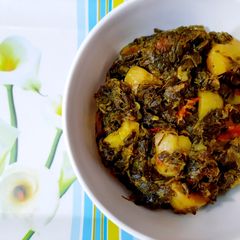A picture of Spring onion dry sabzi.