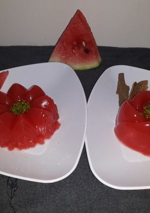 عکسی از دستور دسر هندوانه دارچینی