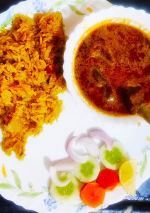 A picture of Mutton Curry and Mutton pulao.