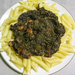 A picture of Spinach stew / vegetable stew.