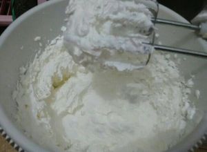 Foto resep Buttercream Rhum, Mocca & Caramel (kokoh)