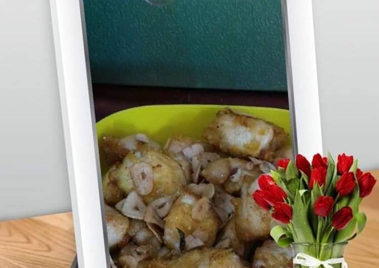 Resep @GURIH Ayam goreng bawang putih masakan sehari hari