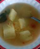 Ichintal (raíz de güisquil) en su jugo con fideos