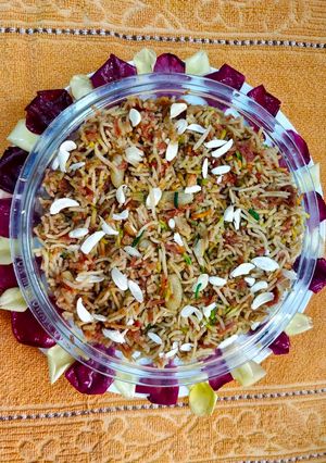 A picture of Jaggery-Carrot Jarda.