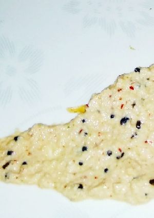 A picture of Coconut chutney.