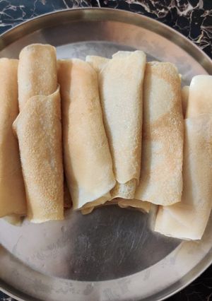 পাটিসাপটা(Patisapta recipe in Bengali) রেসিপির প্রধান ছবি