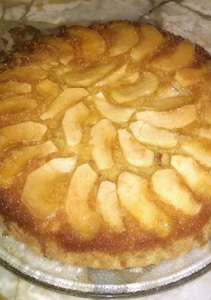 Una foto de Torta de manzana invertida!