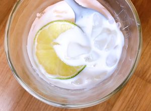 Hình của món 💚 Sữa Huế (Sữa Chua Dằm Chanh Đá).