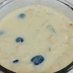 A picture of Fruit custard.